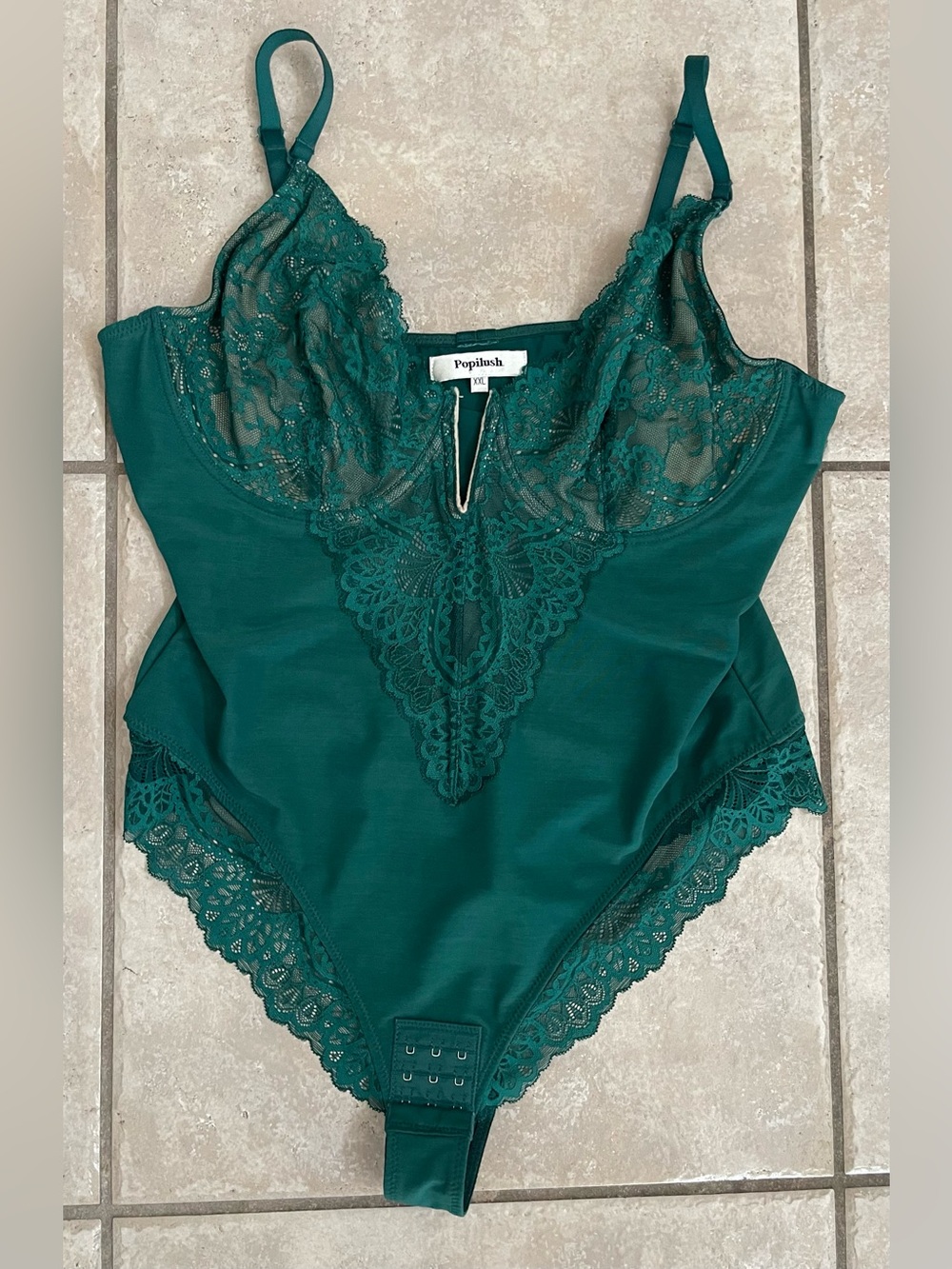 Popilush Shapewear Green Deep V-Neck Lace Sculpting Thong Bodysuit, Size XXL